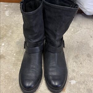 Cole Haan women’s black Hemlock motorcycle boot size 8.5